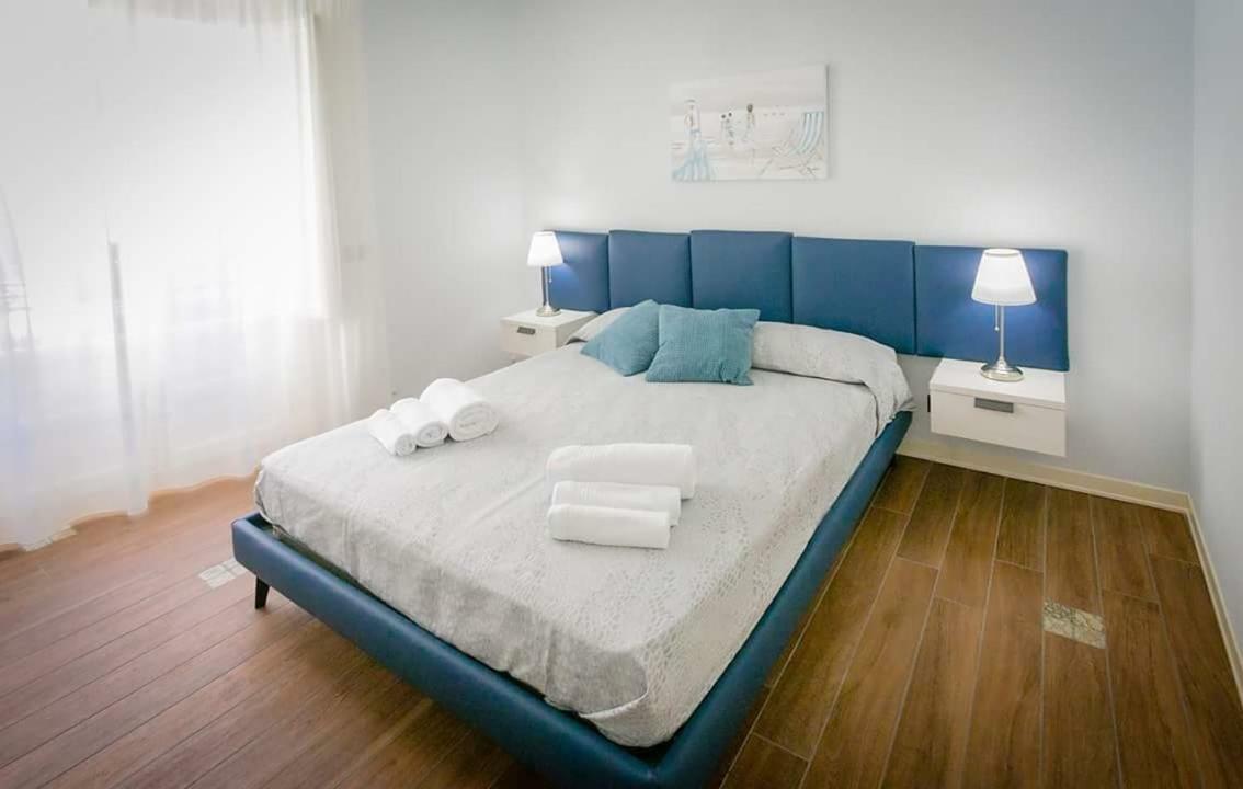 Le Suite Del Corso Cefalù Buitenkant foto